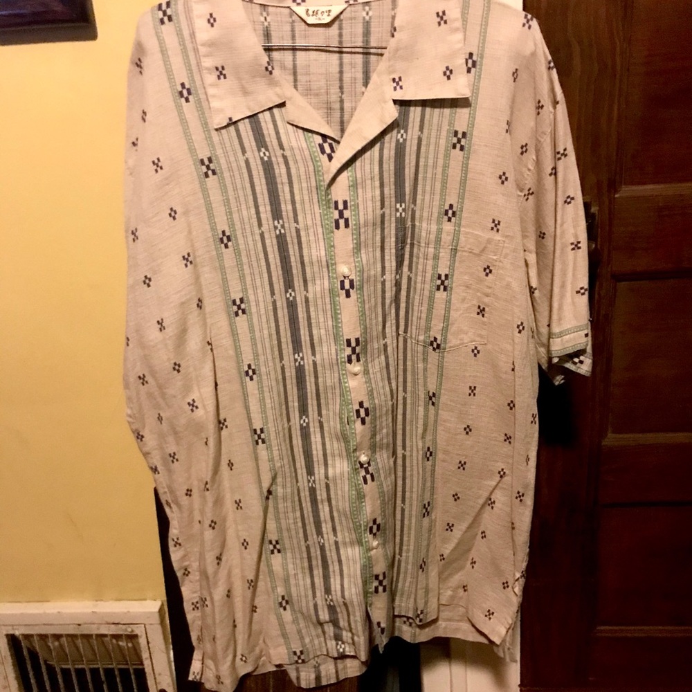 Vintage Hawaiian / Lounge Shirt